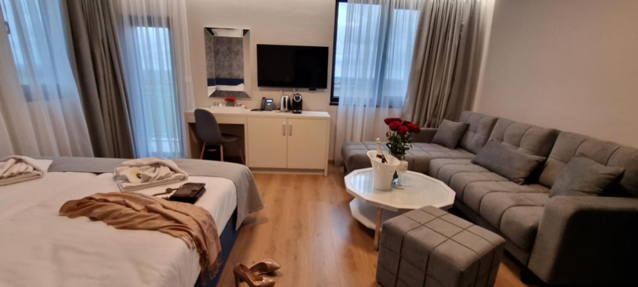 Park Hotel Viasport Gorni Dubnik Luaran gambar