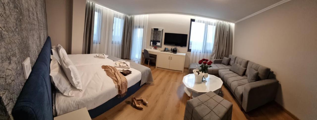 Park Hotel Viasport Gorni Dubnik Luaran gambar