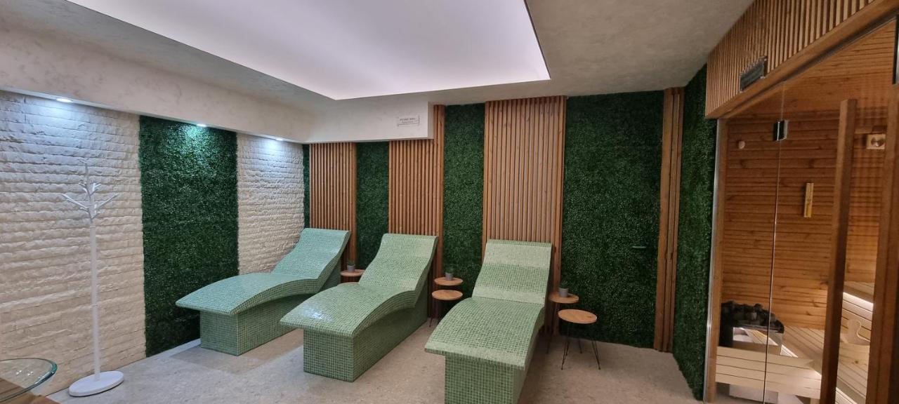 Park Hotel Viasport Gorni Dubnik Luaran gambar