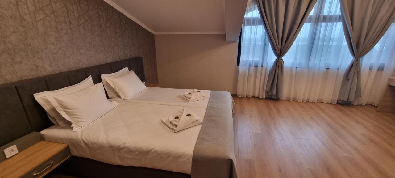 Park Hotel Viasport Gorni Dubnik Luaran gambar